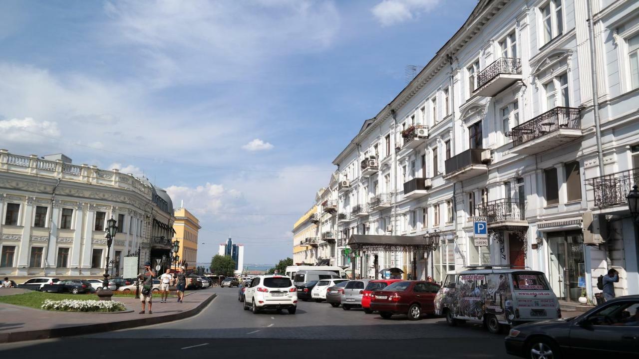 E4 Hotel Odessa Exterior foto